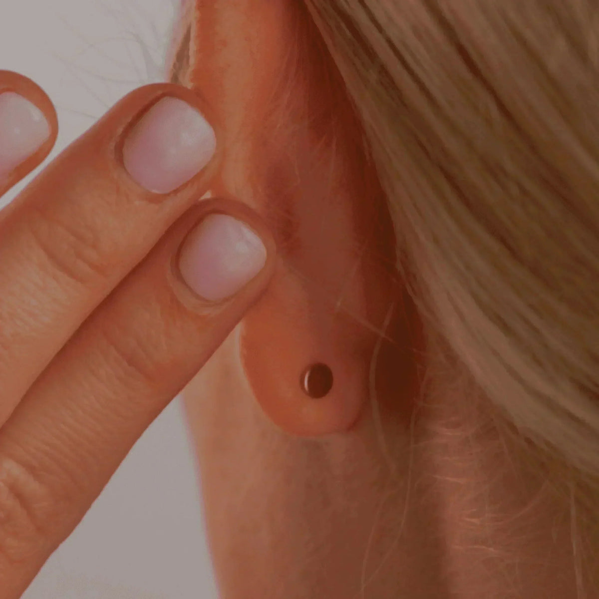 Jailbreak Flat Back Stud