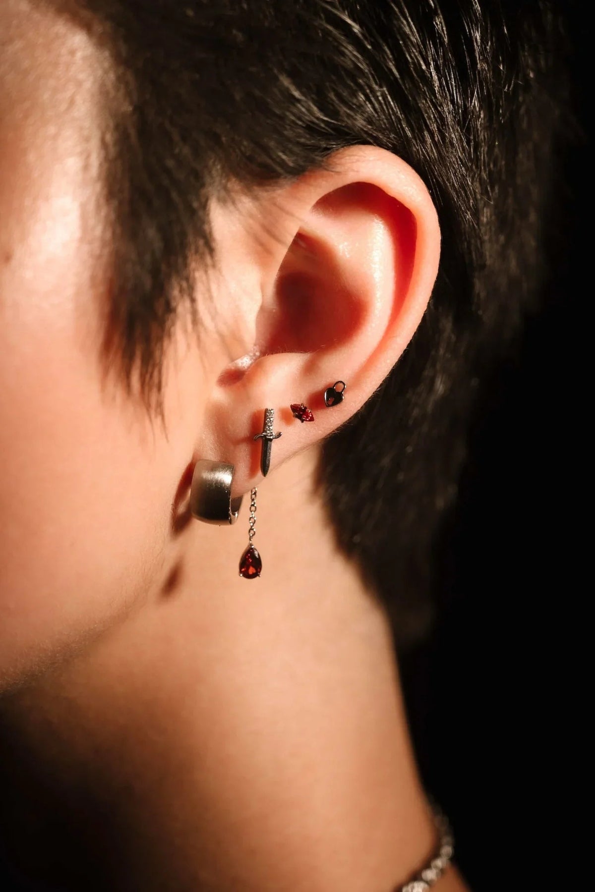Prong-Set Marquise Flat Back Stud - Garnet