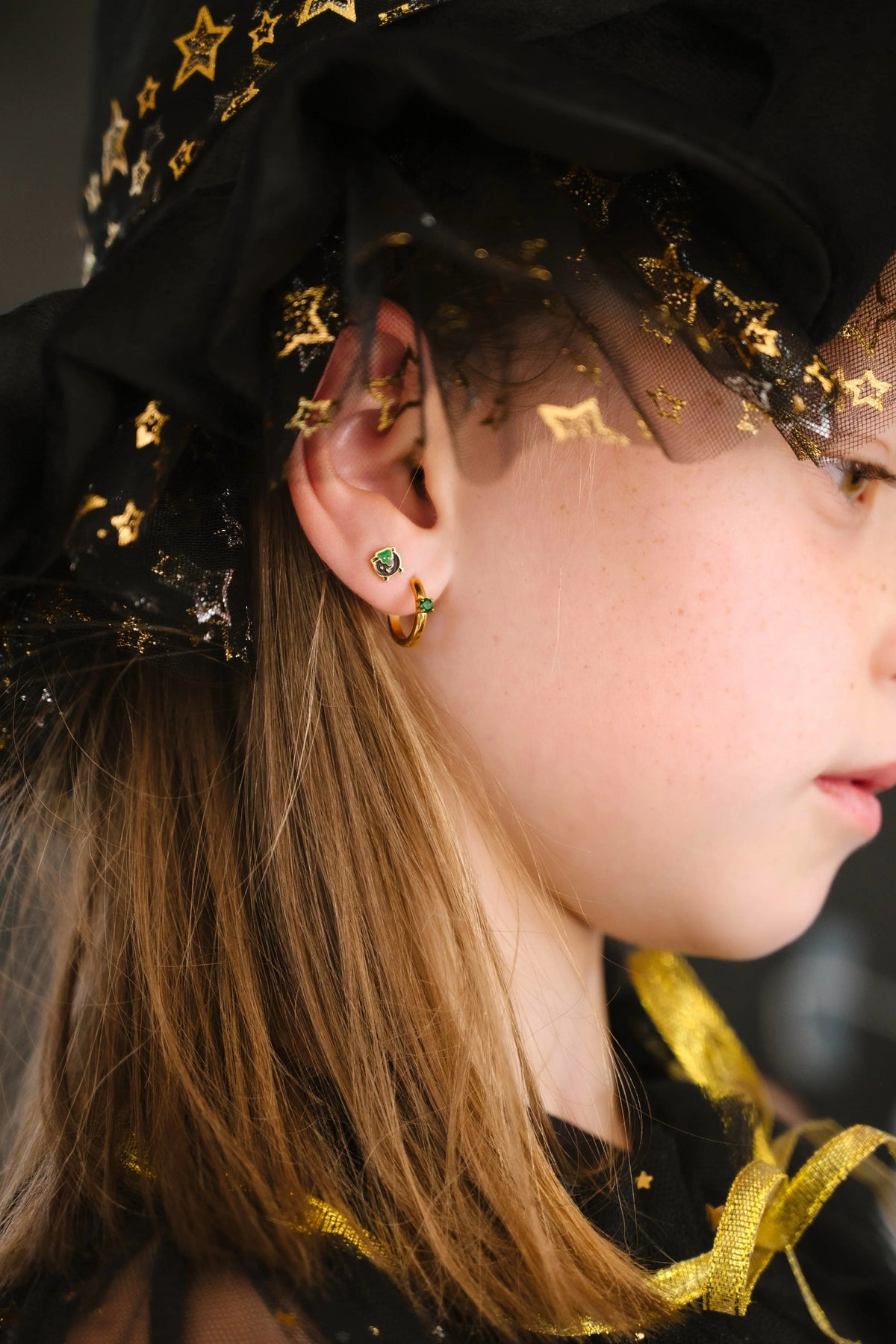 Cauldron Enamel Flat Back Stud